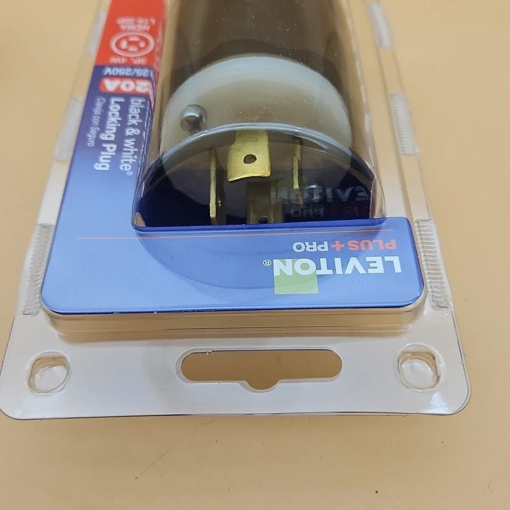 Leviton 2411 20 Amp 125/250 Volt NEMA L14-20P 3P 4W Locking Plug Lot Of 2 New